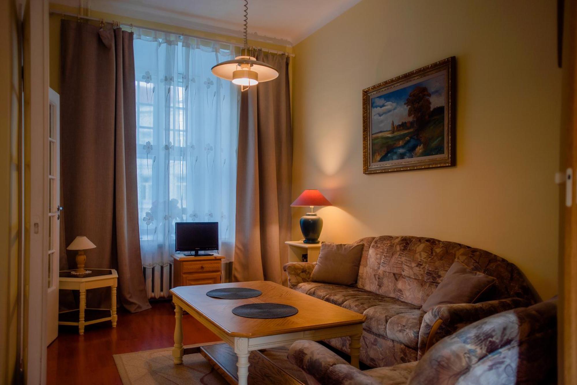 Romeo Family Apartments Tallinn Kültér fotó