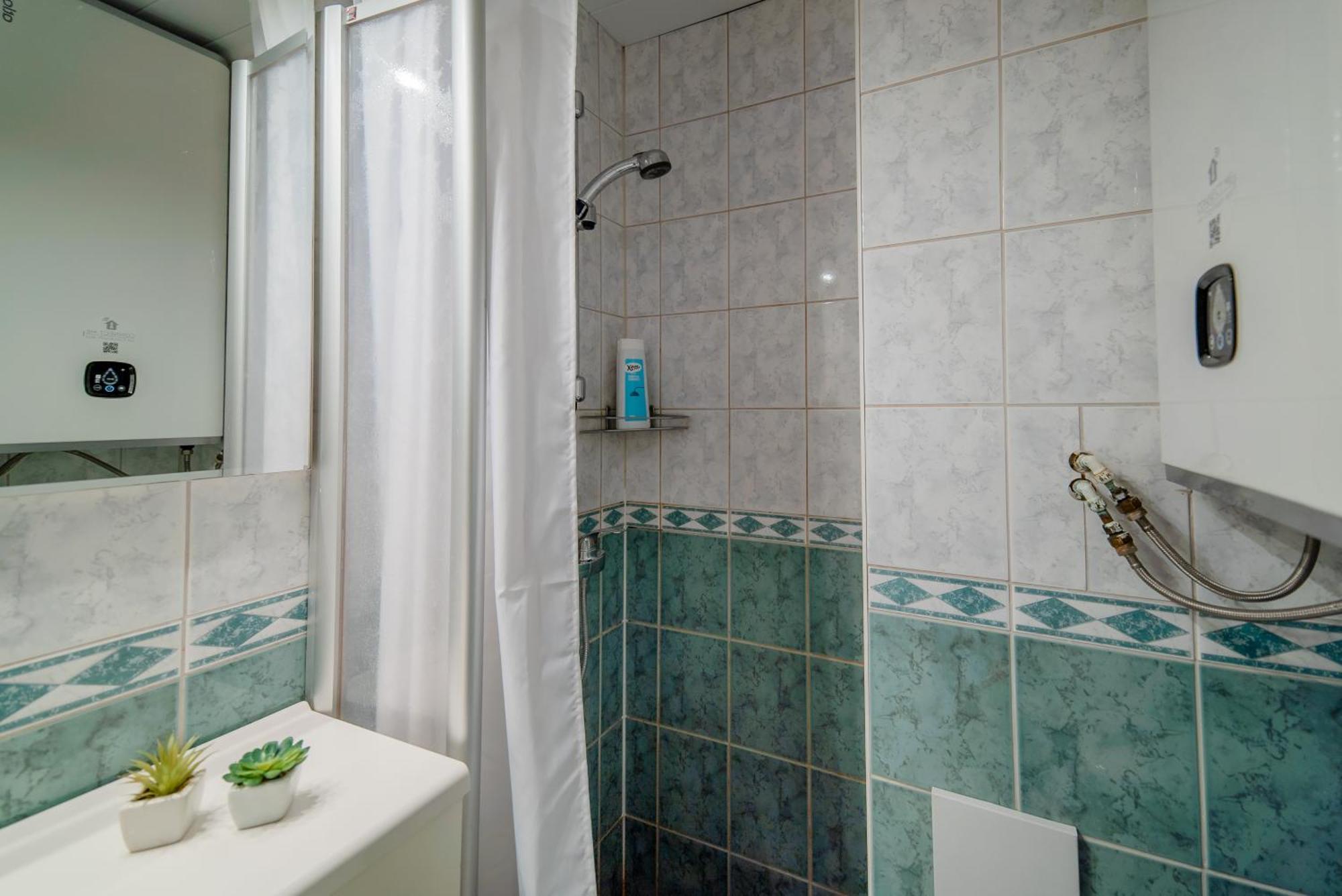 Romeo Family Apartments Tallinn Kültér fotó